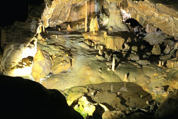 De grotten van Hotton